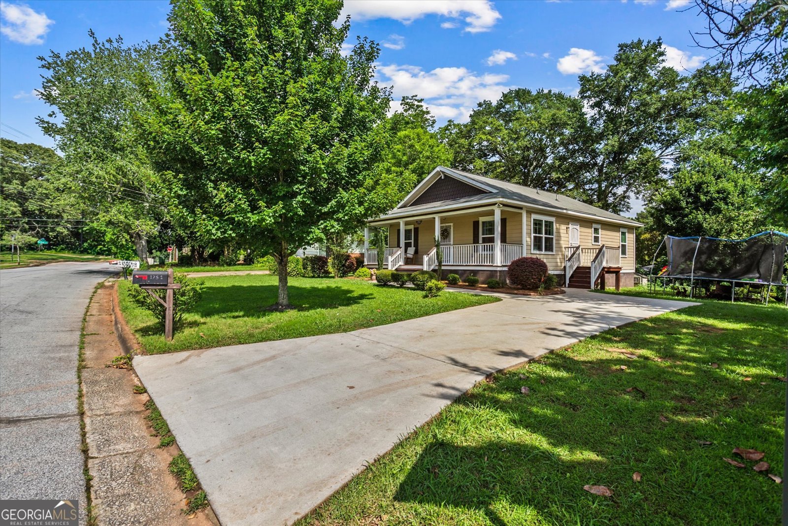 1751 Thomasville Drive Atlanta - 5