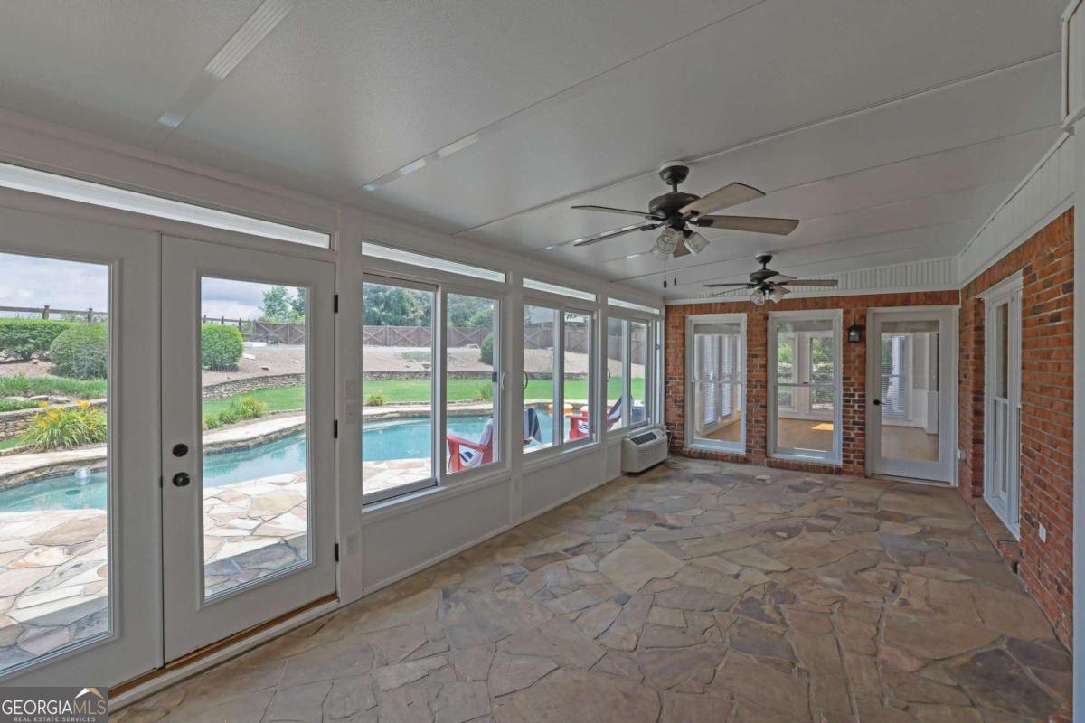 5950 Meadow Brook Lane Cumming - 16