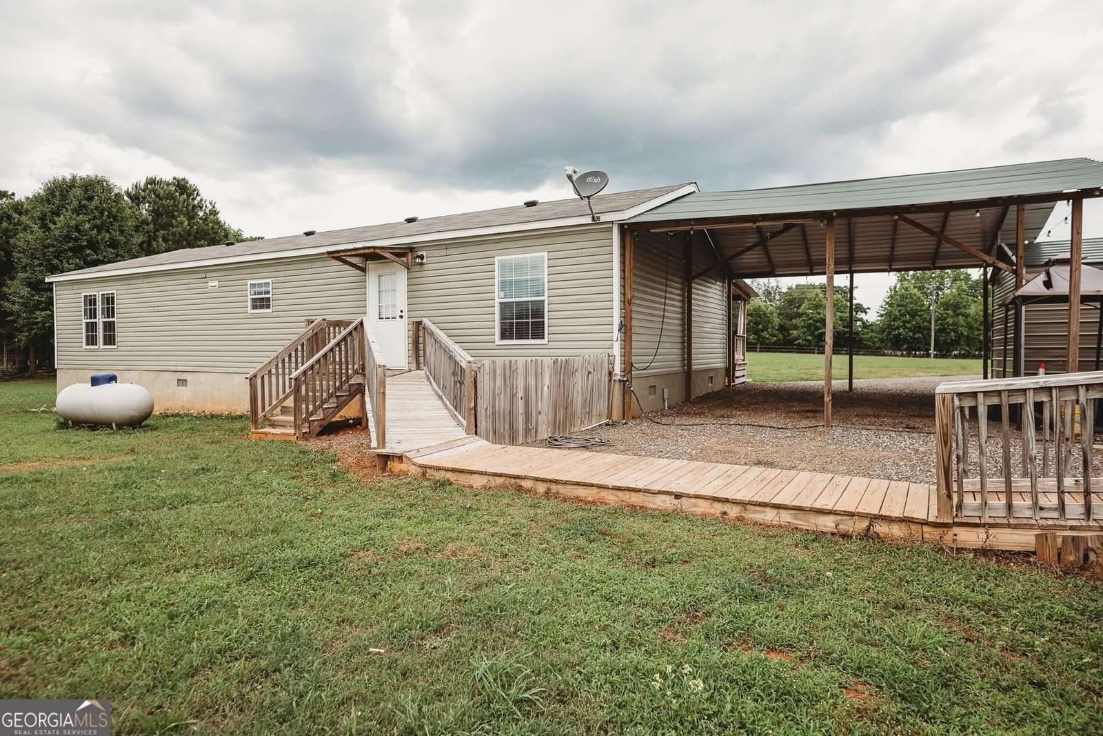 1363 Highway 36 Milner - 46
