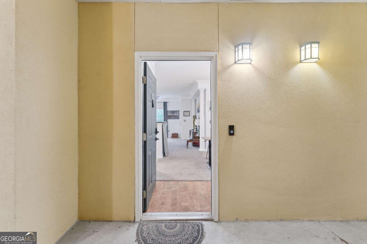 2122 Whitemarsh Way Savannah - 2