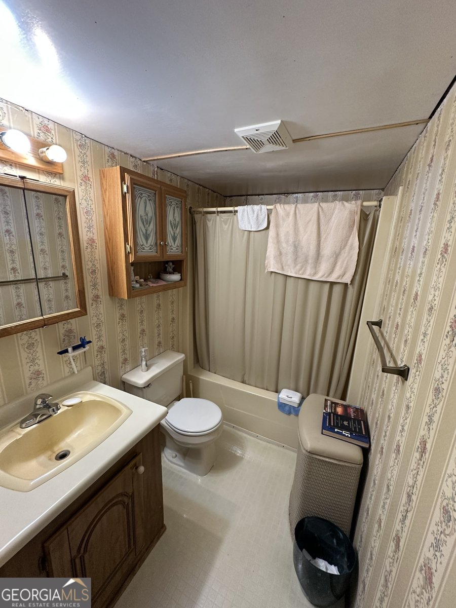 451 Weldon Lake Road Milner - 9