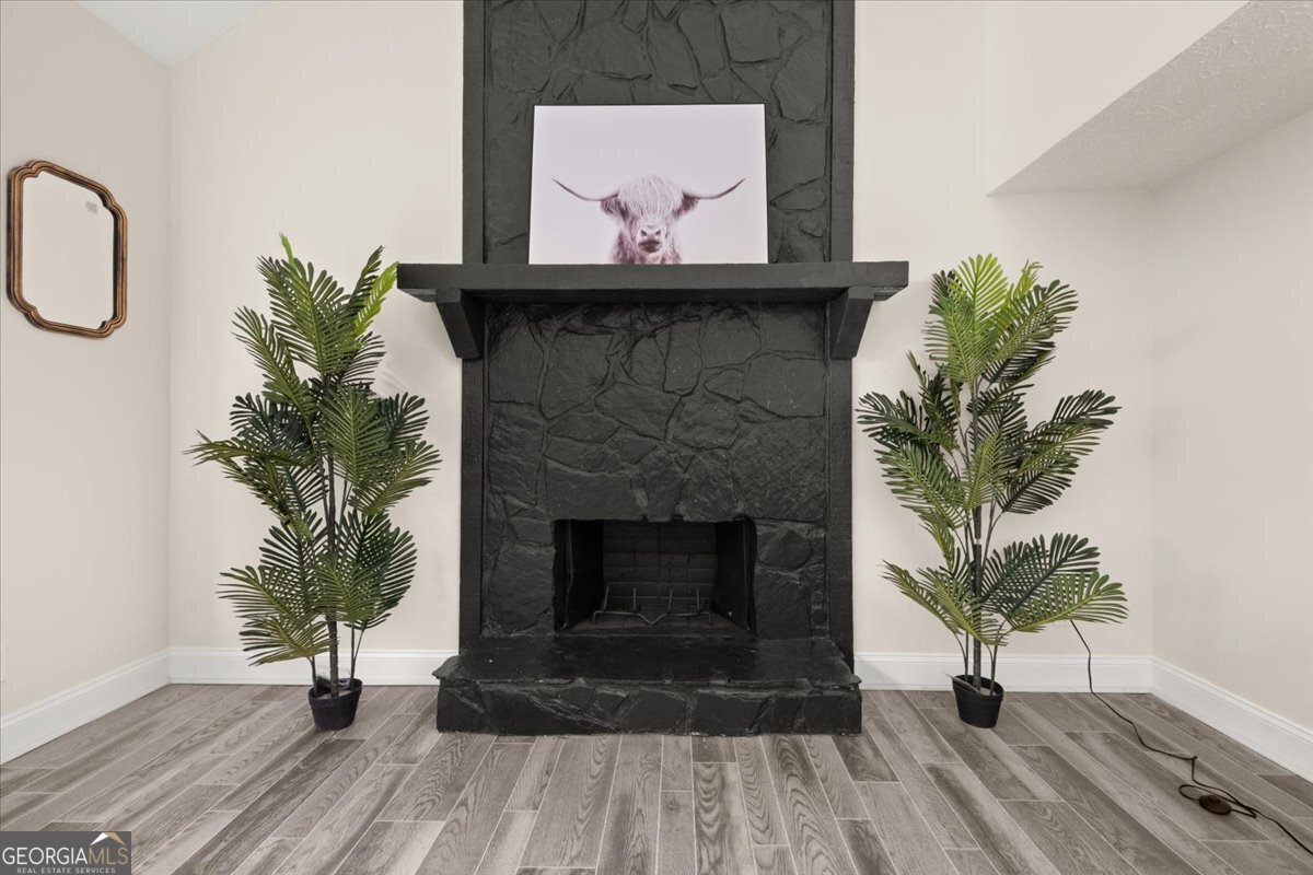 9025 Huntwood Lane Riverdale - 4