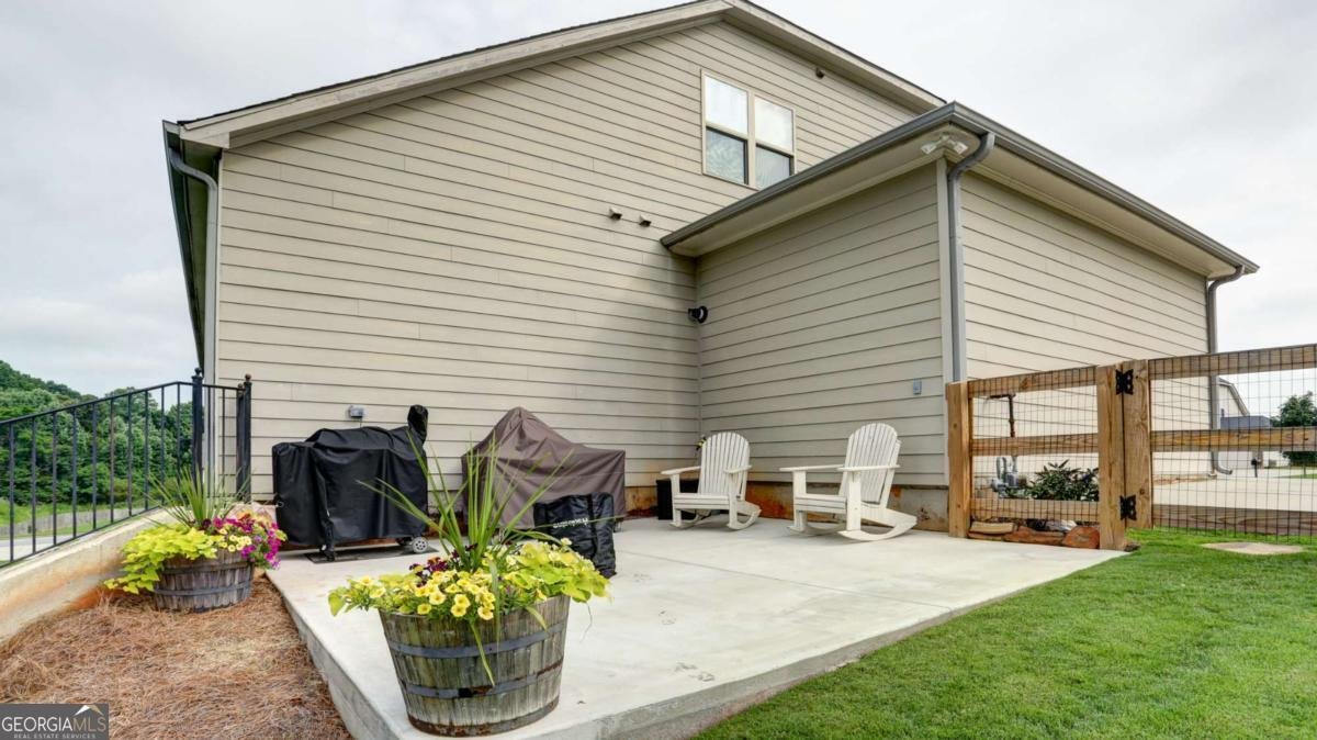 8325 Post Oak Lane Gainesville - 45