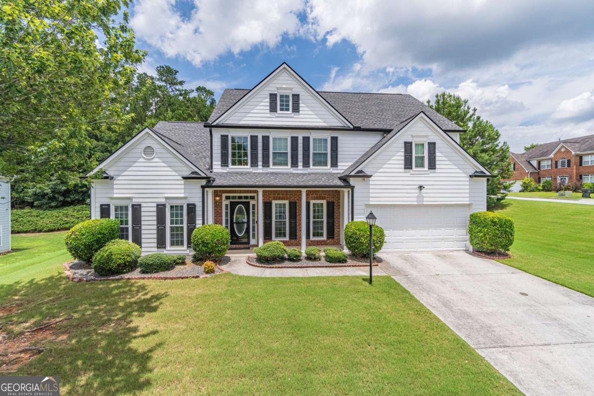 3906 Elm Trace Court Loganville - 1