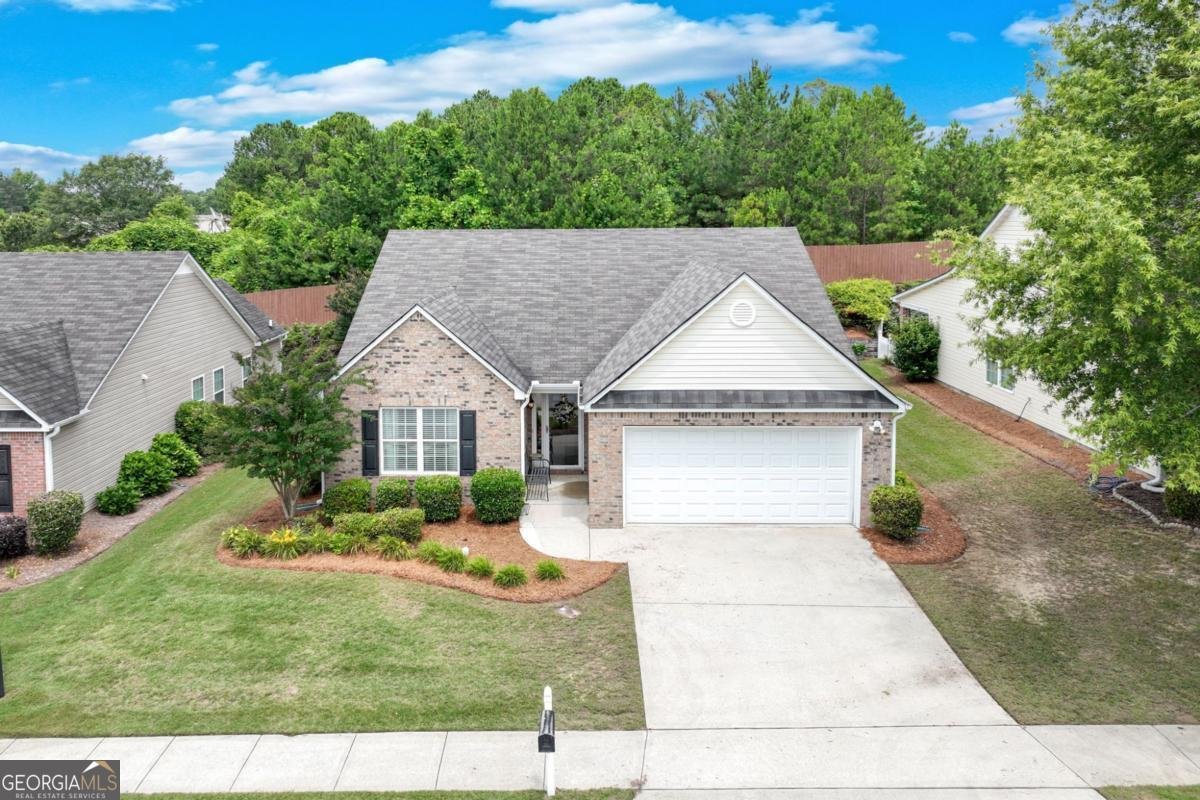 936 Village View Circle Loganville - 1