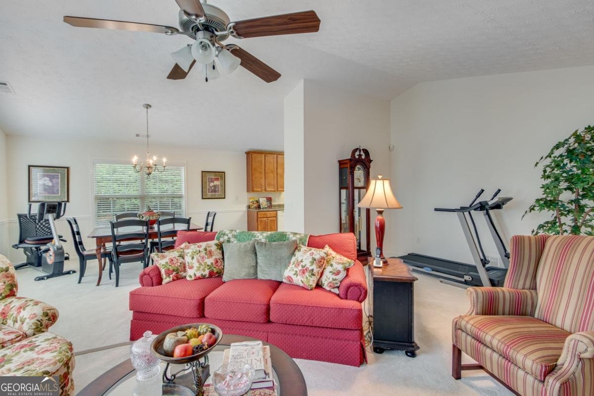 936 Village View Circle Loganville - 11