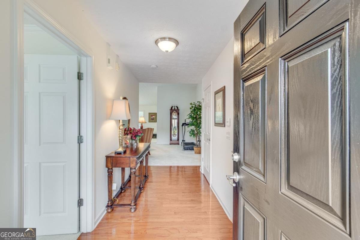 936 Village View Circle Loganville - 5