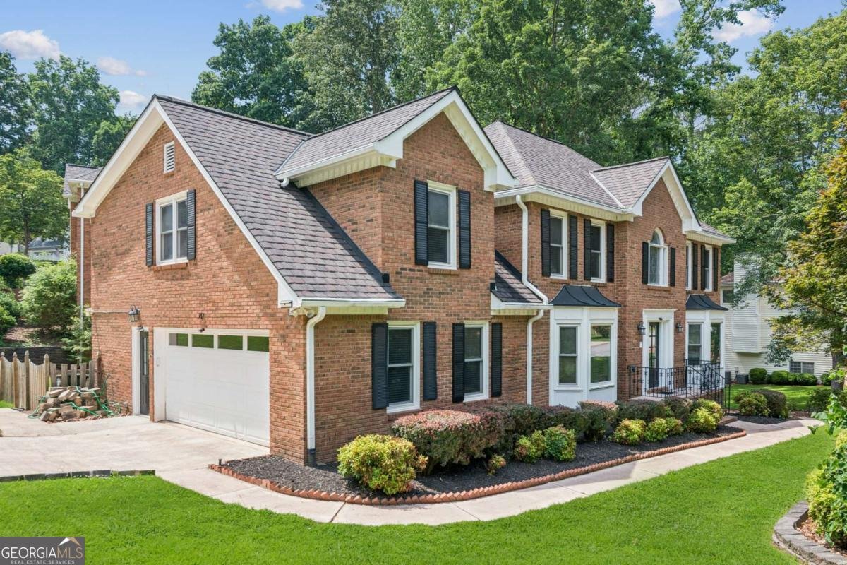 742 Maggie Court Kennesaw - 1