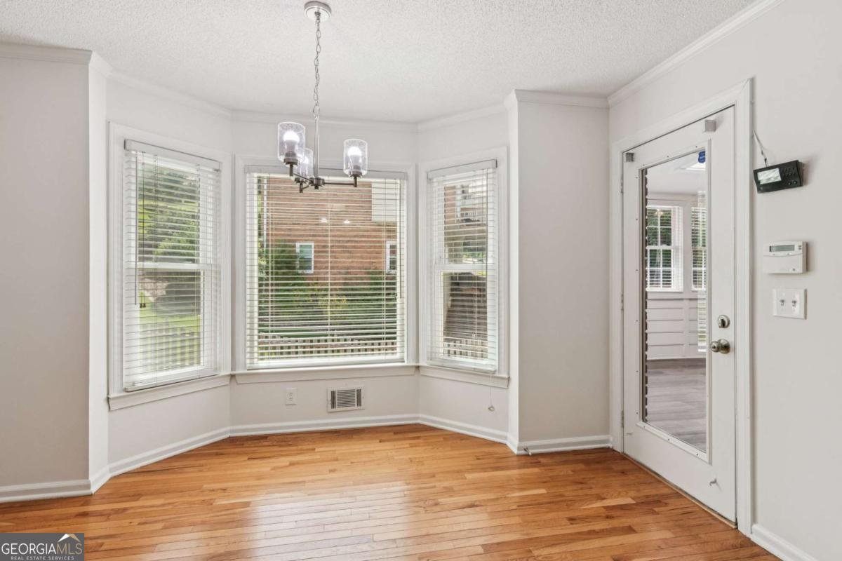742 Maggie Court Kennesaw - 23