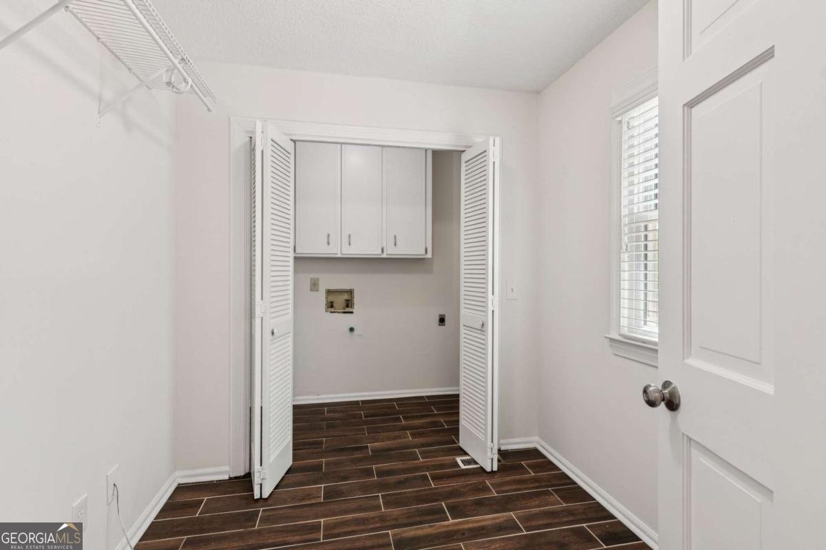 742 Maggie Court Kennesaw - 27