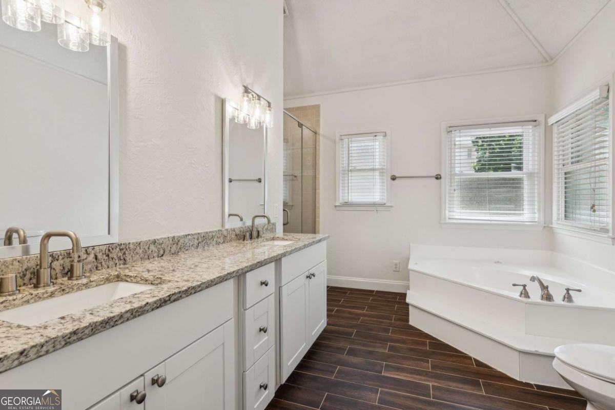 742 Maggie Court Kennesaw - 32