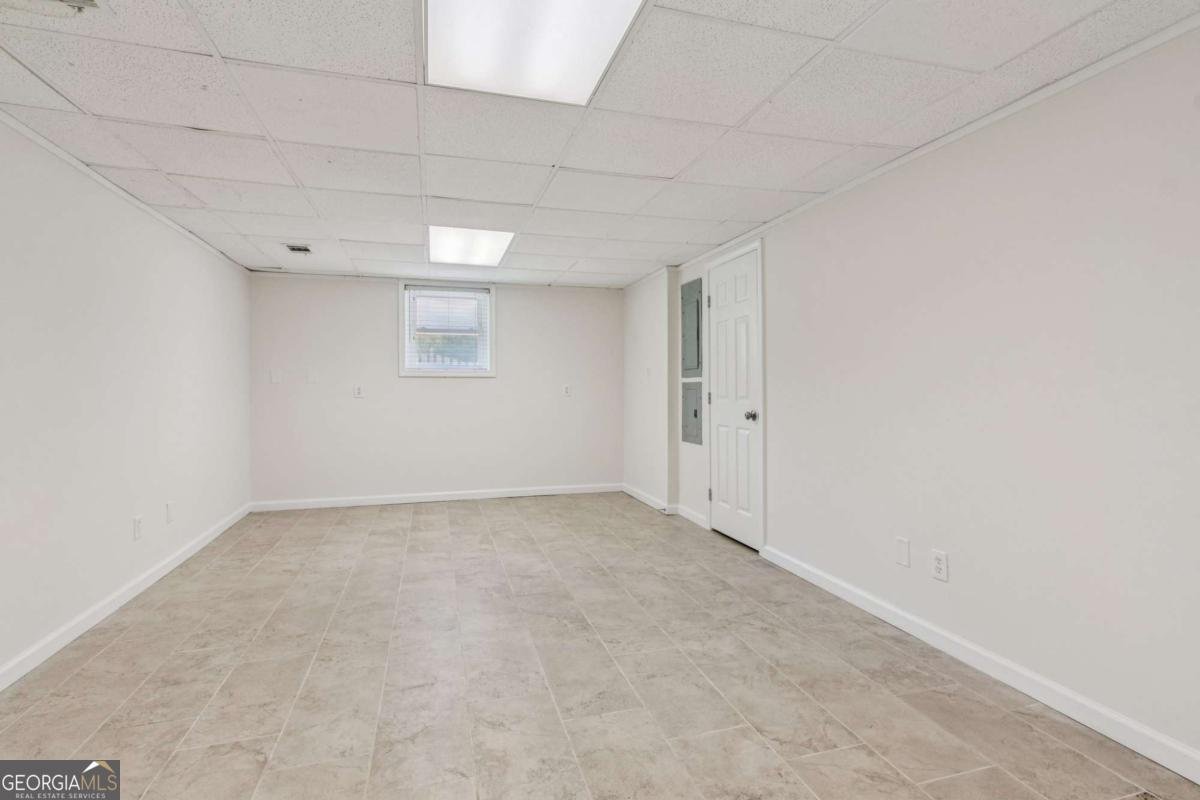 742 Maggie Court Kennesaw - 43