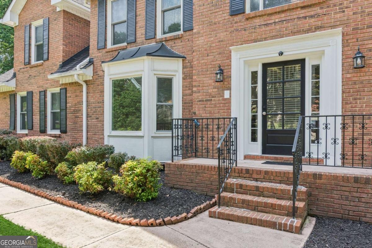 742 Maggie Court Kennesaw - 8
