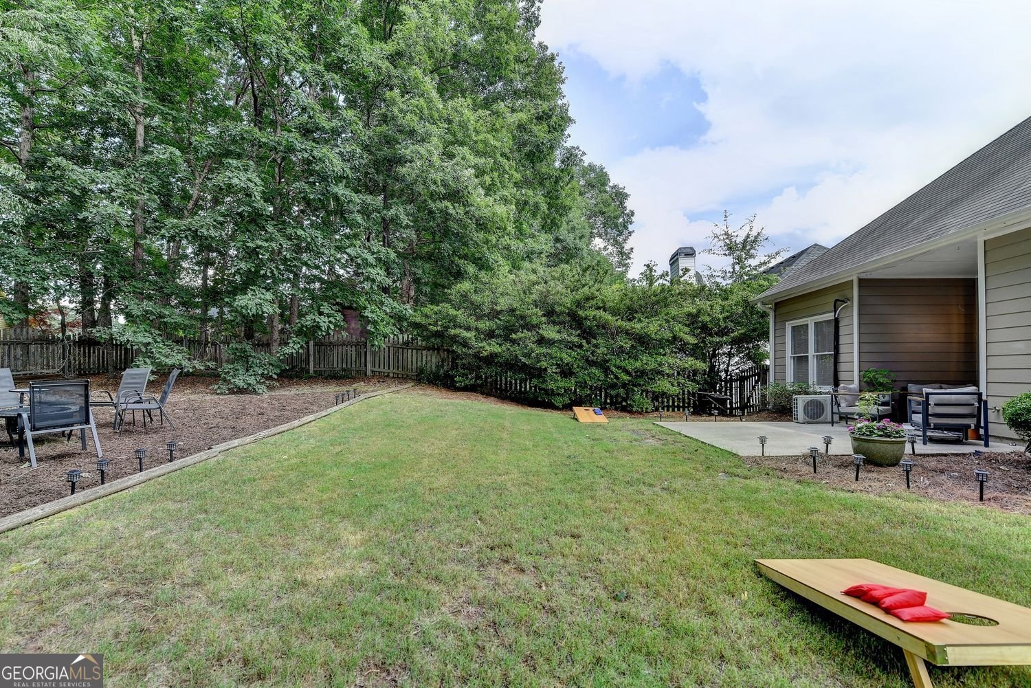 1635 Lake Heights Circle Dacula - 32