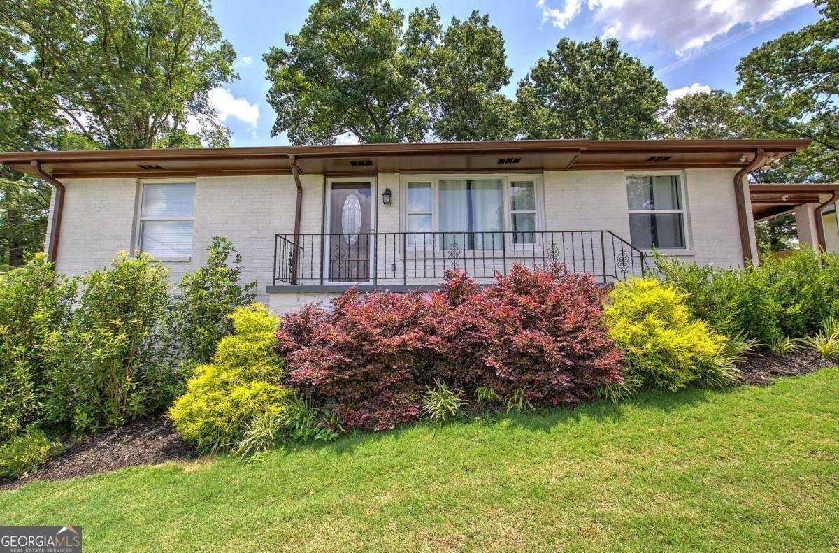 2646 Rockcliff Road Atlanta - 1