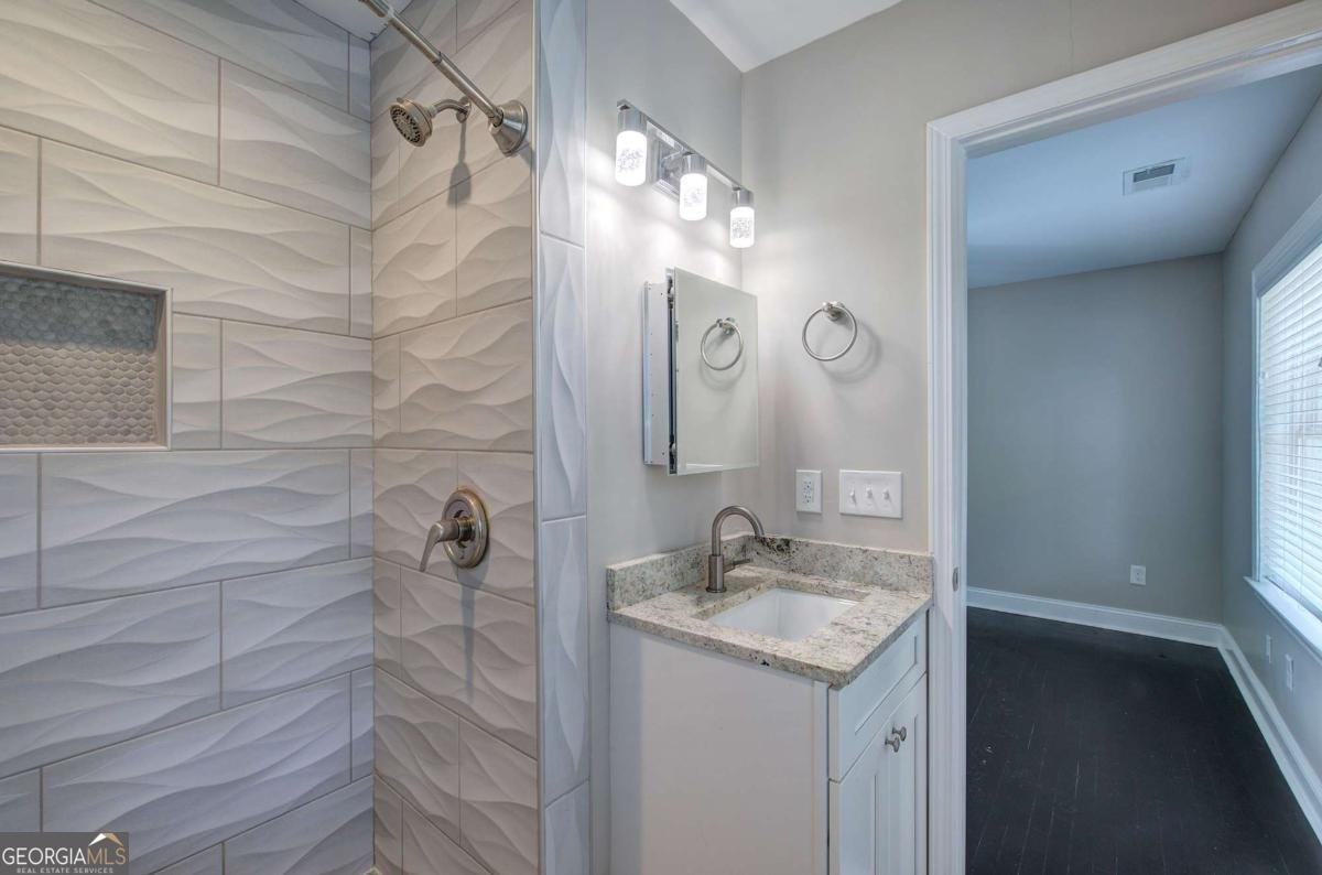 2646 Rockcliff Road Atlanta - 37