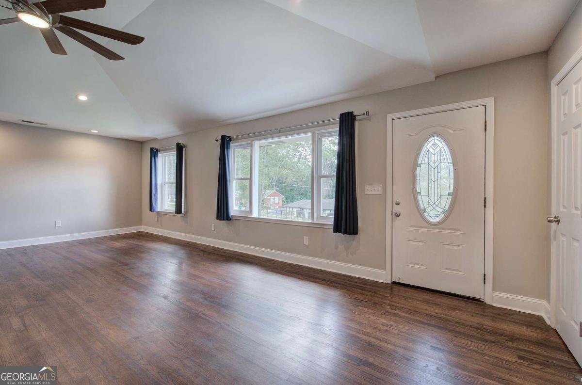 2646 Rockcliff Road Atlanta - 9