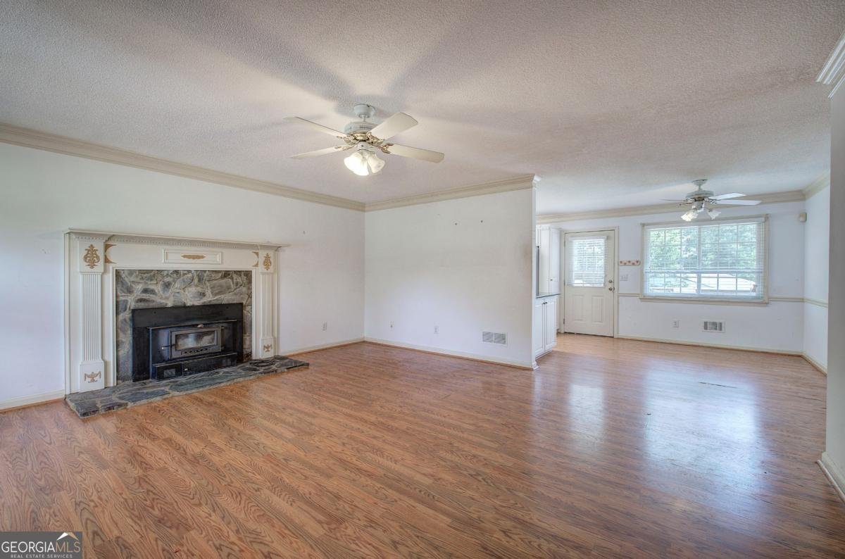 668 Spring Place Road White - 12