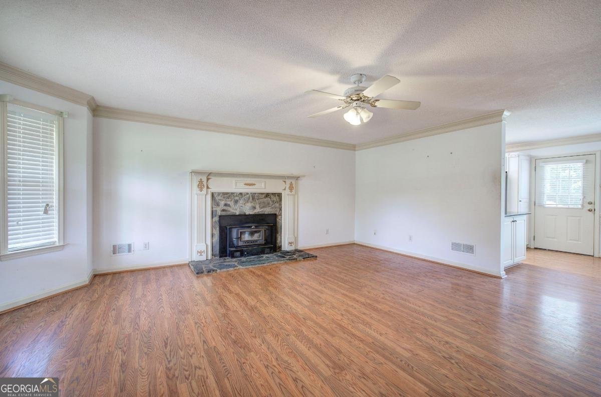 668 Spring Place Road White - 15