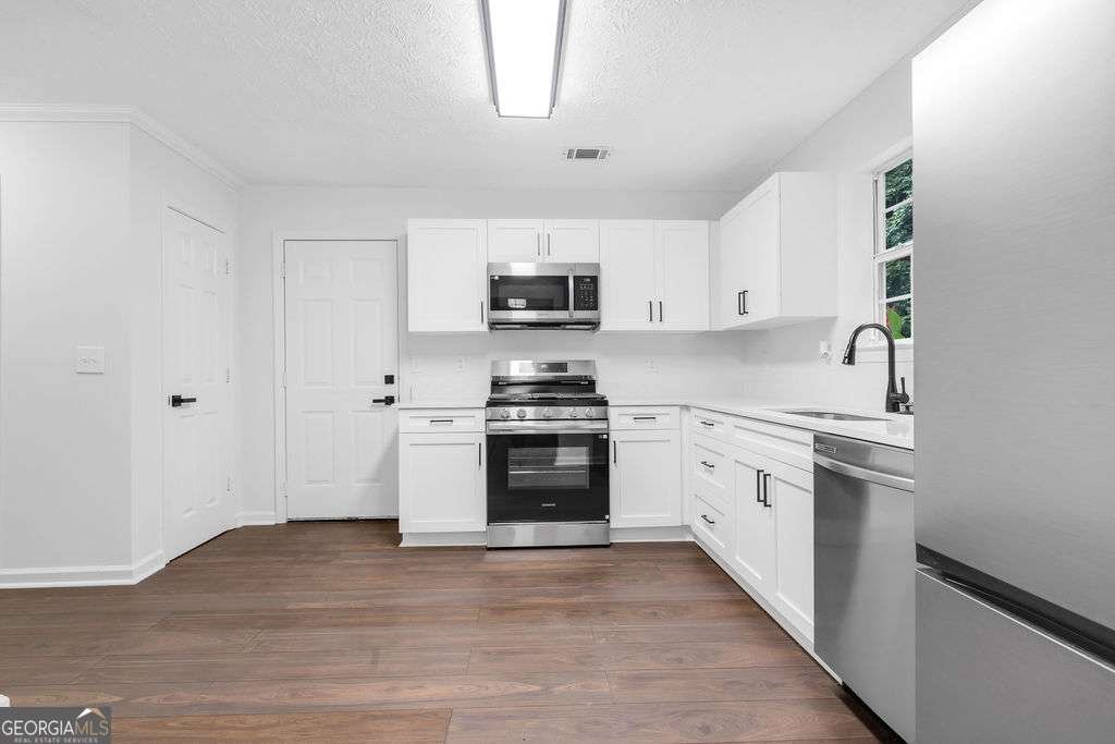 4800 Countryside Stone Mountain - 14
