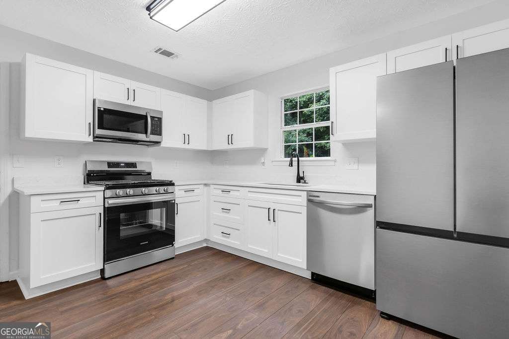 4800 Countryside Stone Mountain - 4