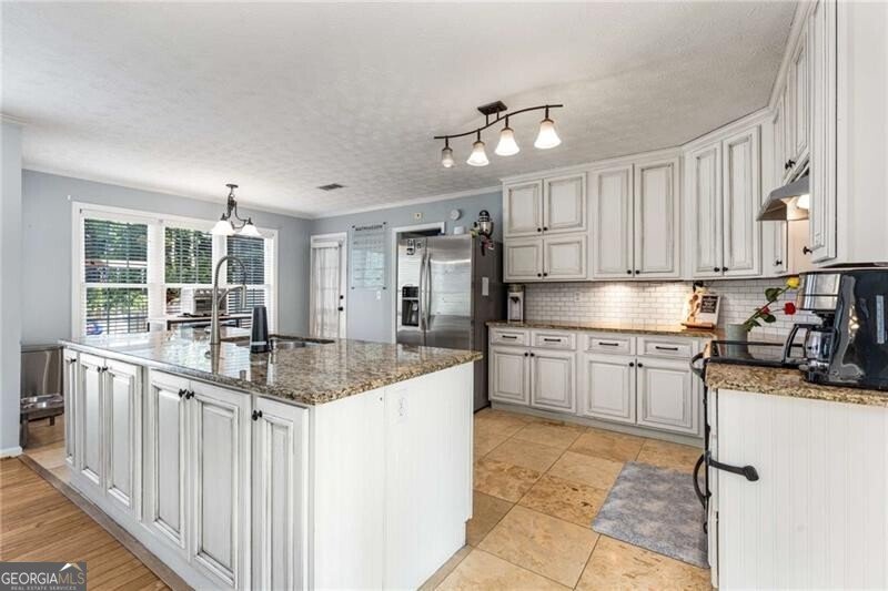 4913 Farm Valley Drive Woodstock - 10