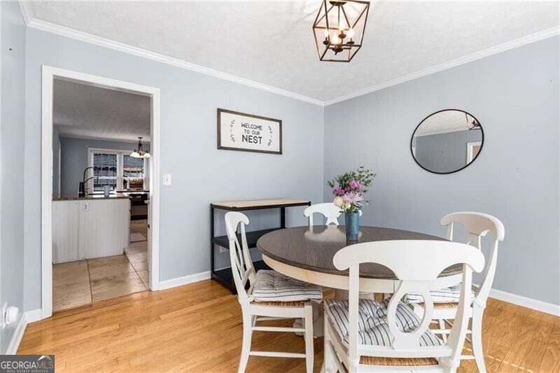 4913 Farm Valley Drive Woodstock - 4