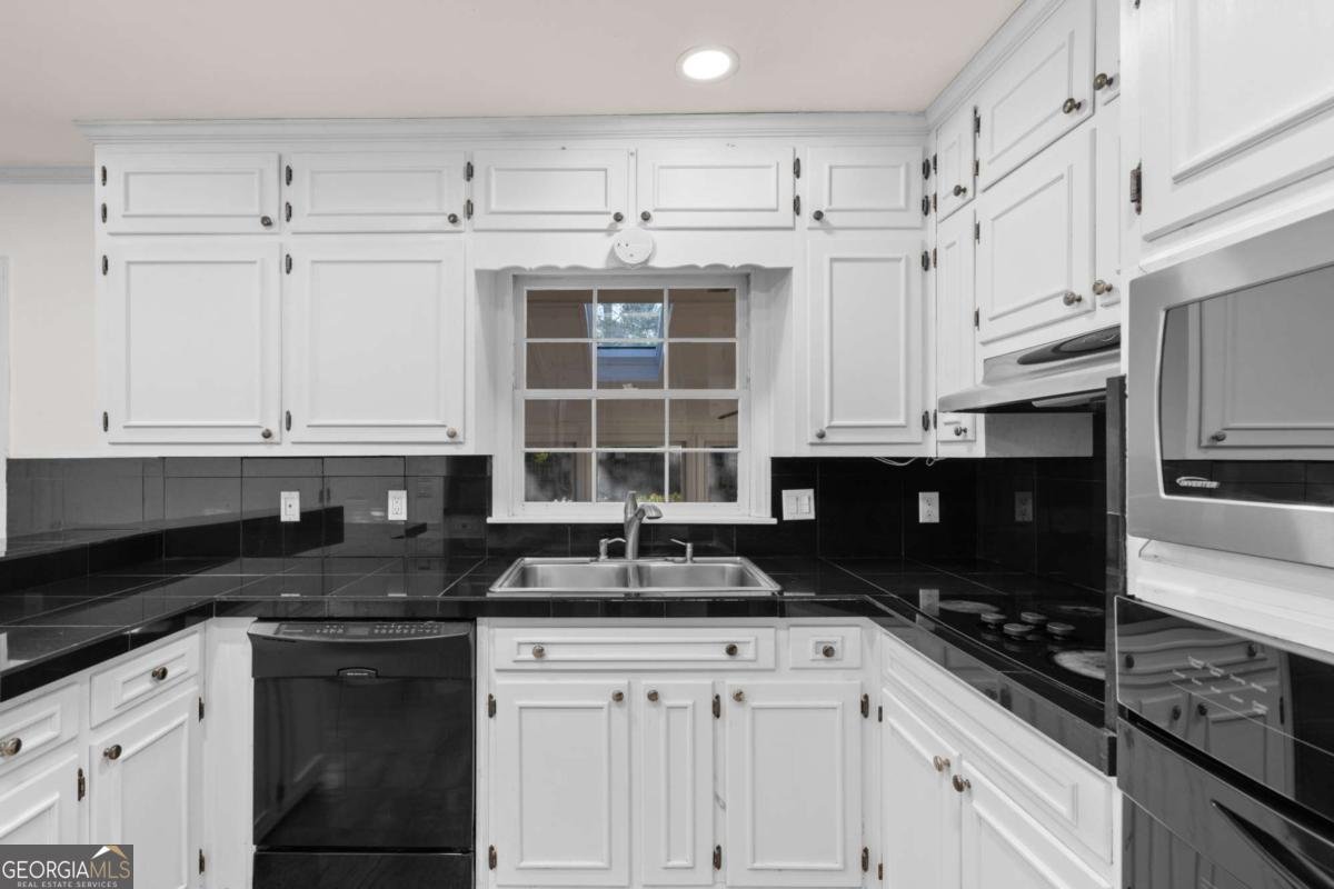 4908 Mill Brook Drive Atlanta - 24