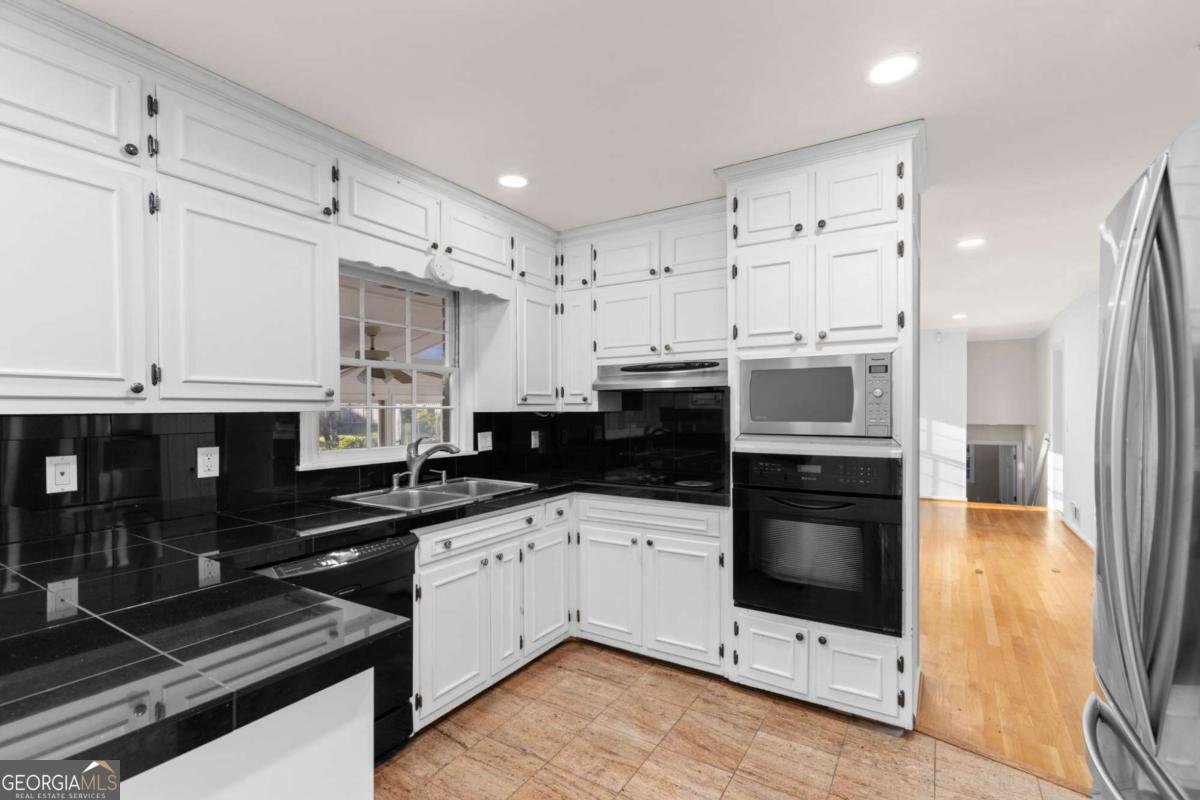 4908 Mill Brook Drive Atlanta - 25