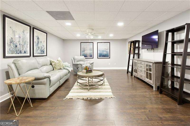 9975 Groomsbridge Road Johns Creek - 49