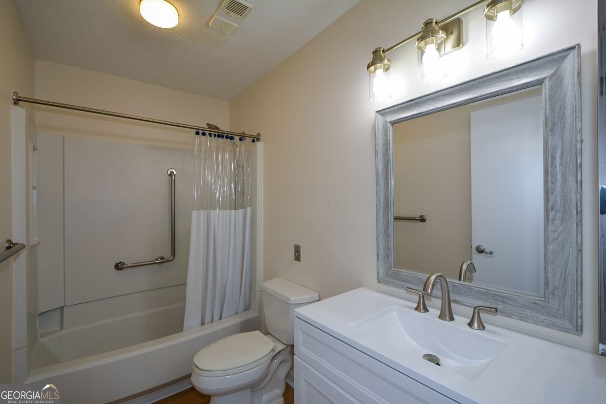 475 Mount Vernon Highway Sandy Springs - 30