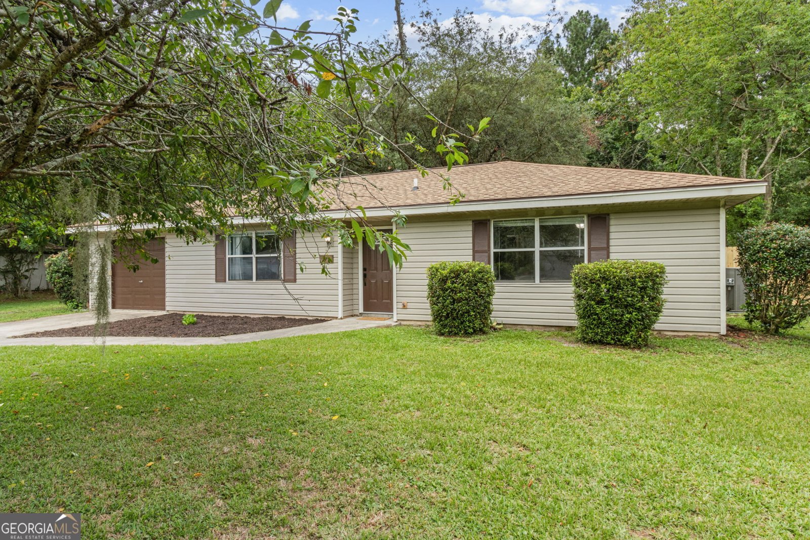 372 Powder Horn Road St. Marys - 1