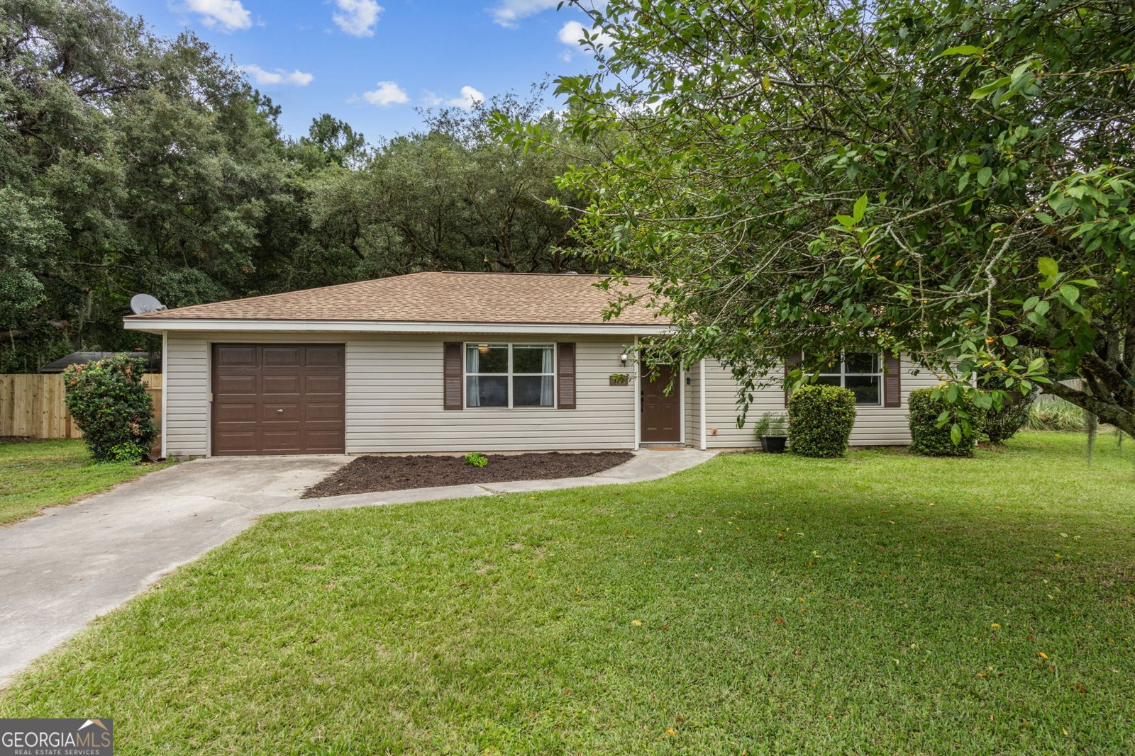 372 Powder Horn Road St. Marys - 3