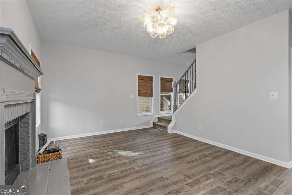 1001 Braelin Court Woodstock - 18