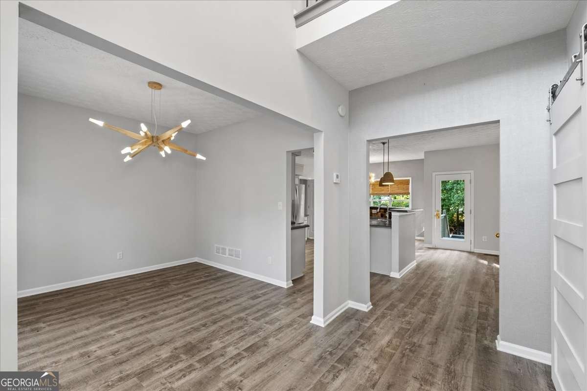 1001 Braelin Court Woodstock - 5