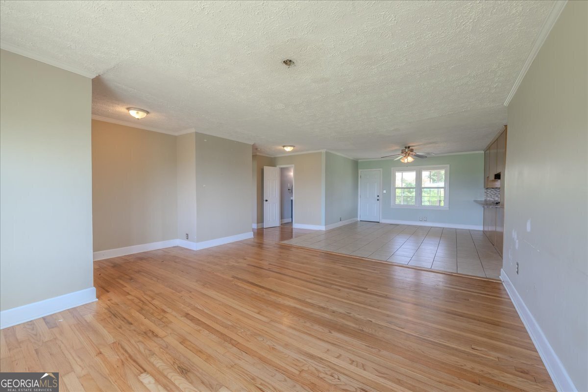 624 Perry Highway Hawkinsville - 12