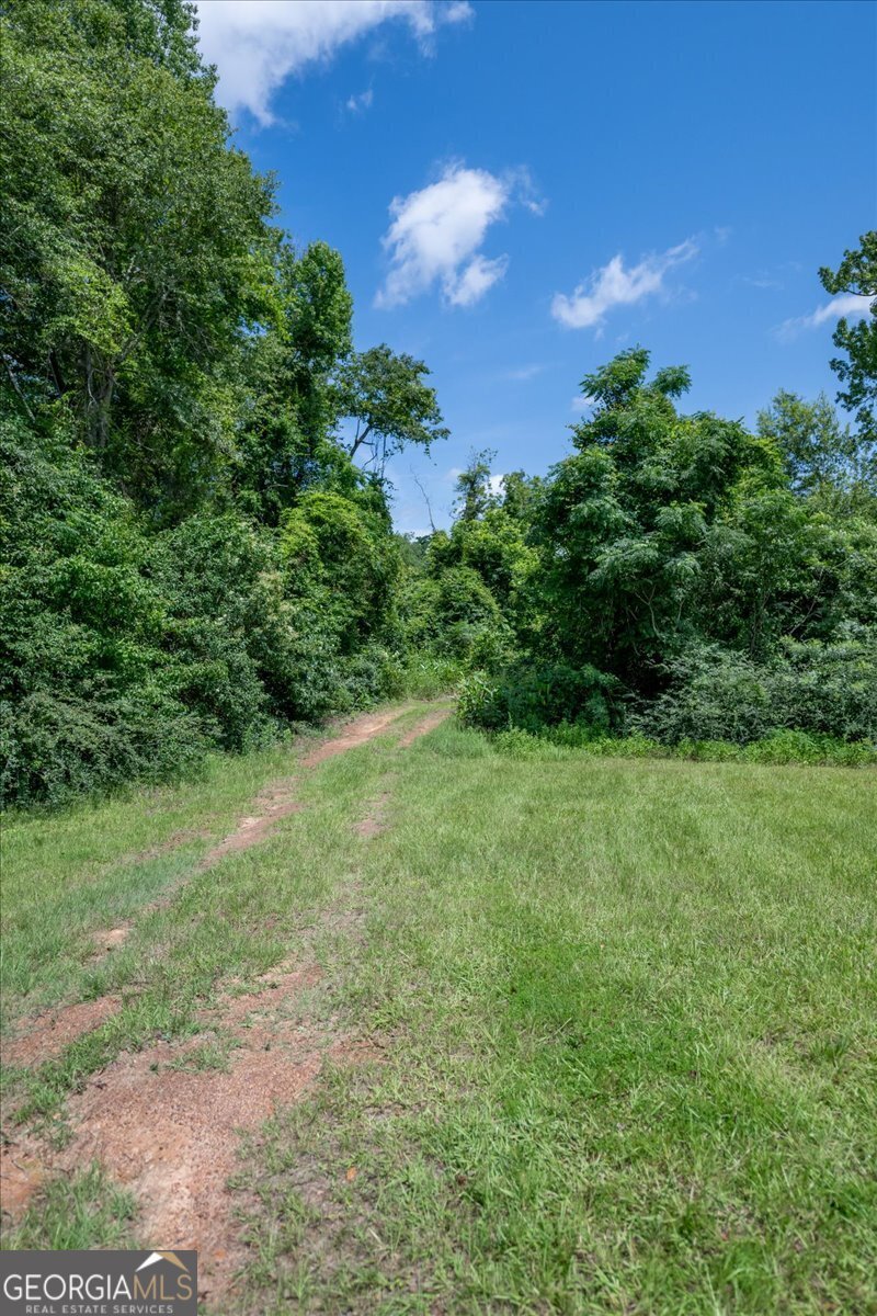 624 Perry Highway Hawkinsville - 34