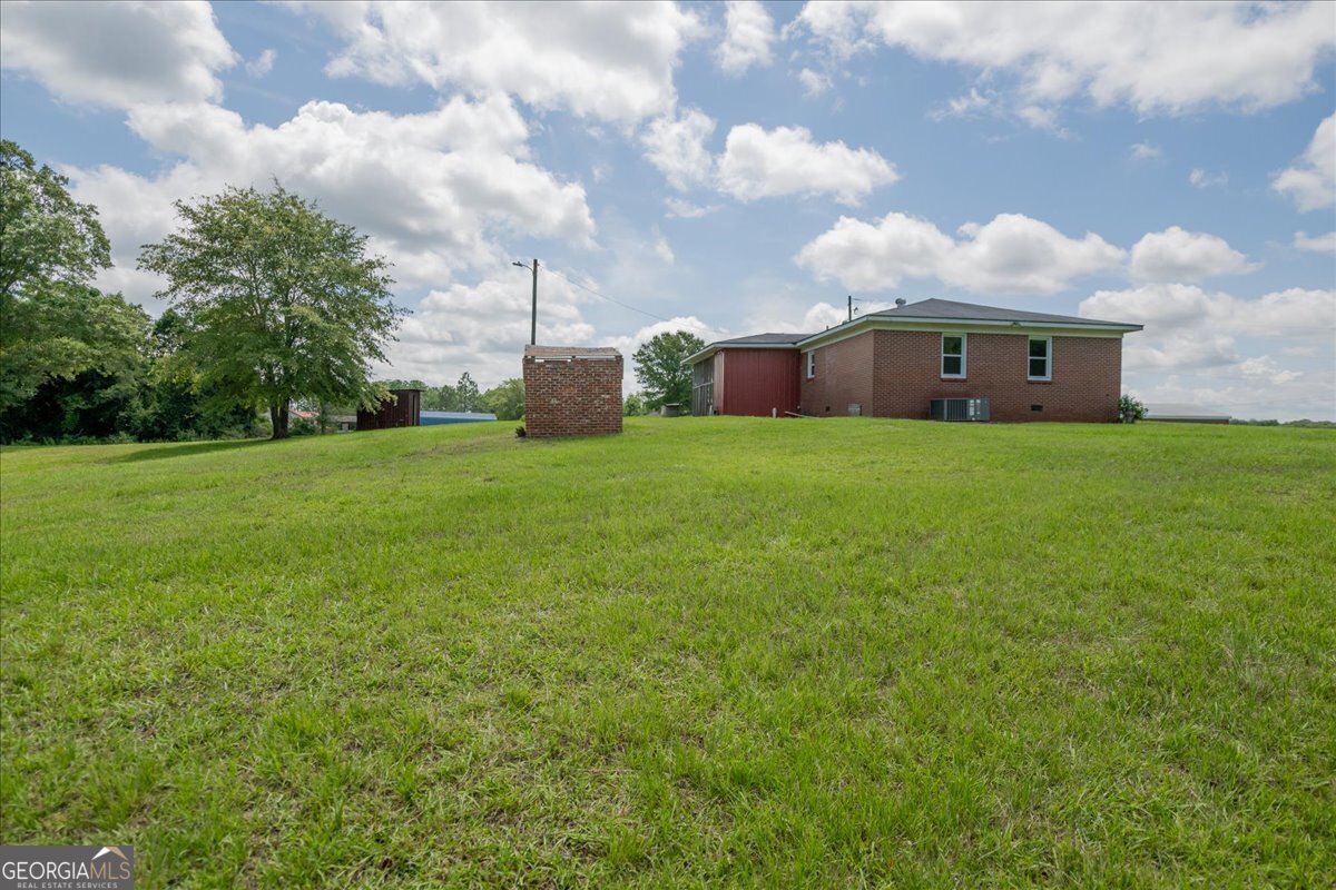 624 Perry Highway Hawkinsville - 41