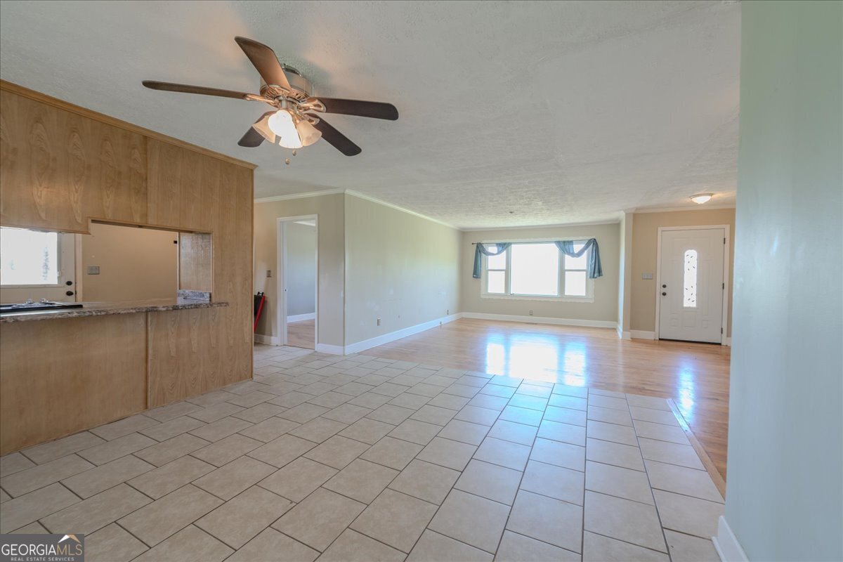 624 Perry Highway Hawkinsville - 5