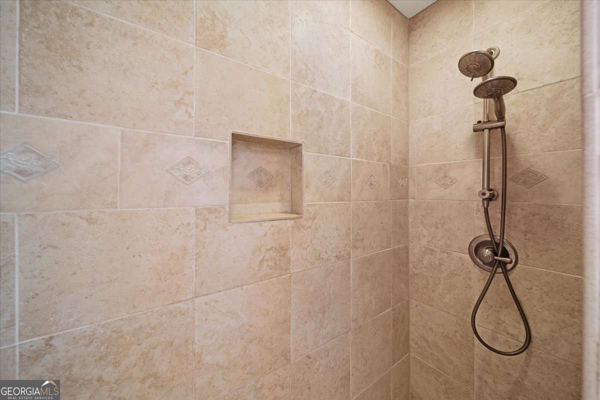 2179 MOUNTCLAIRE Court Stone Mountain - 39