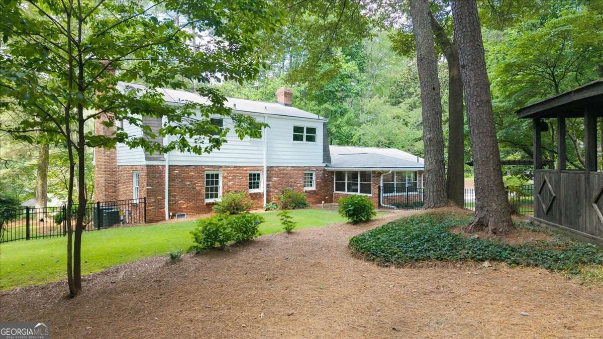 2179 MOUNTCLAIRE Court Stone Mountain - 52