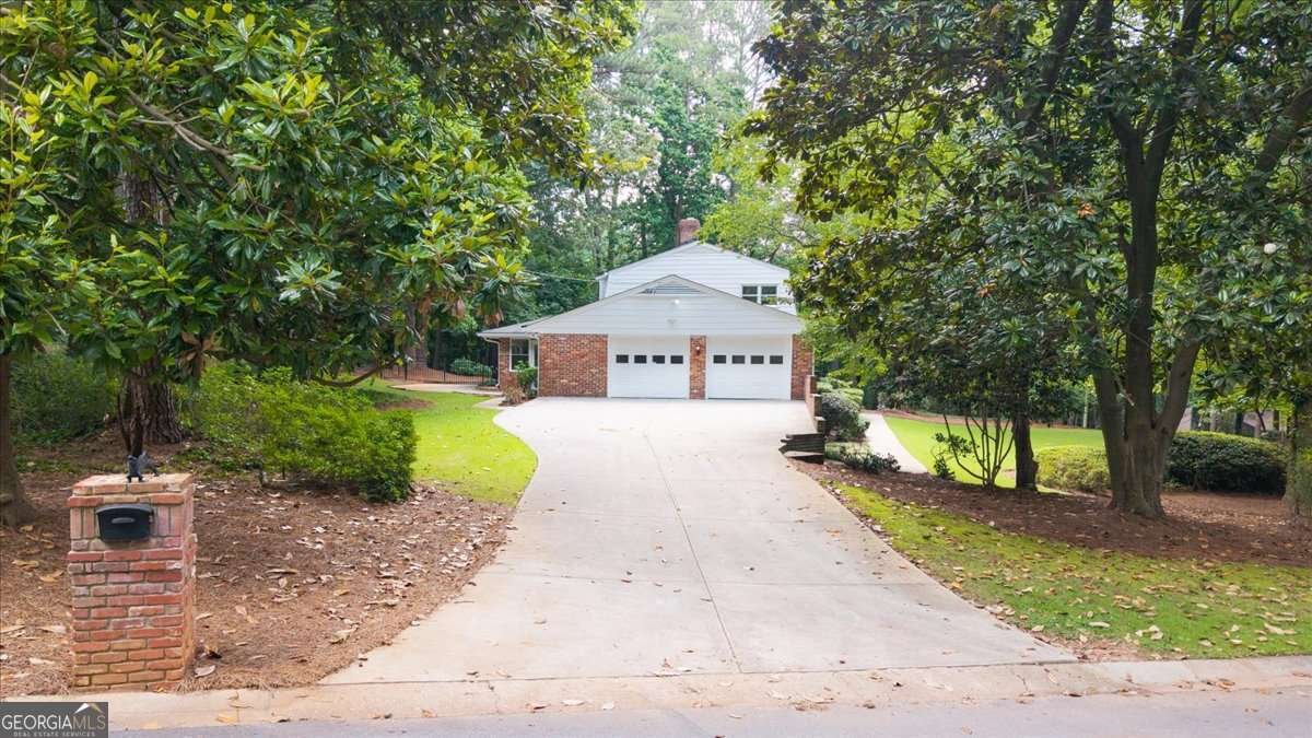 2179 MOUNTCLAIRE Court Stone Mountain - 66