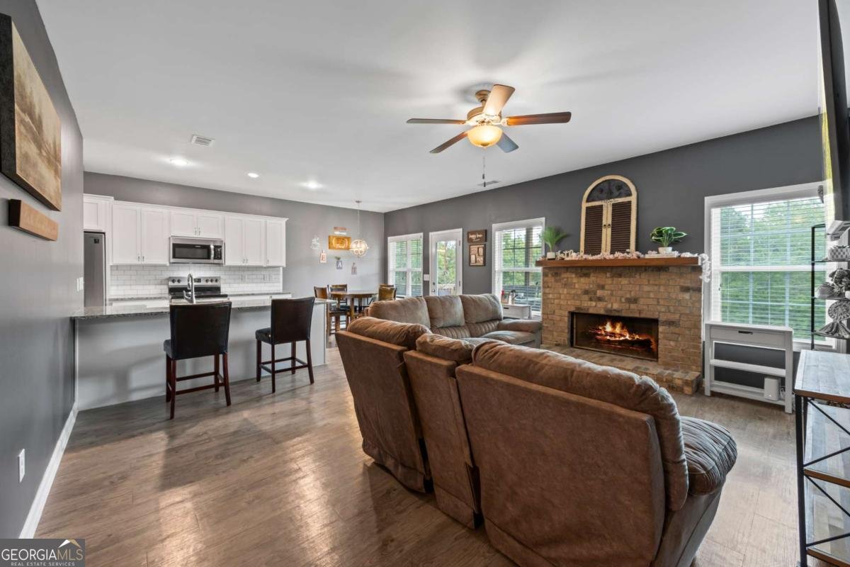6422 Woodland Station Drive Lula - 7