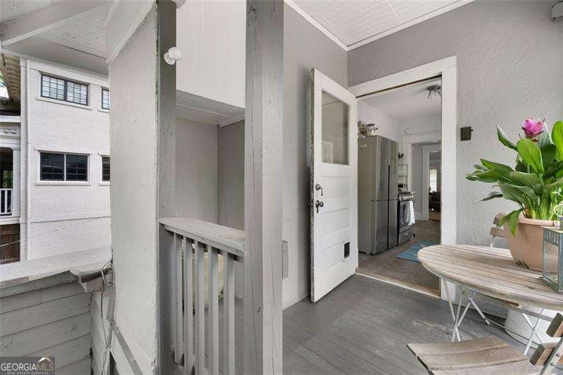 1300 North Avenue Atlanta - 18