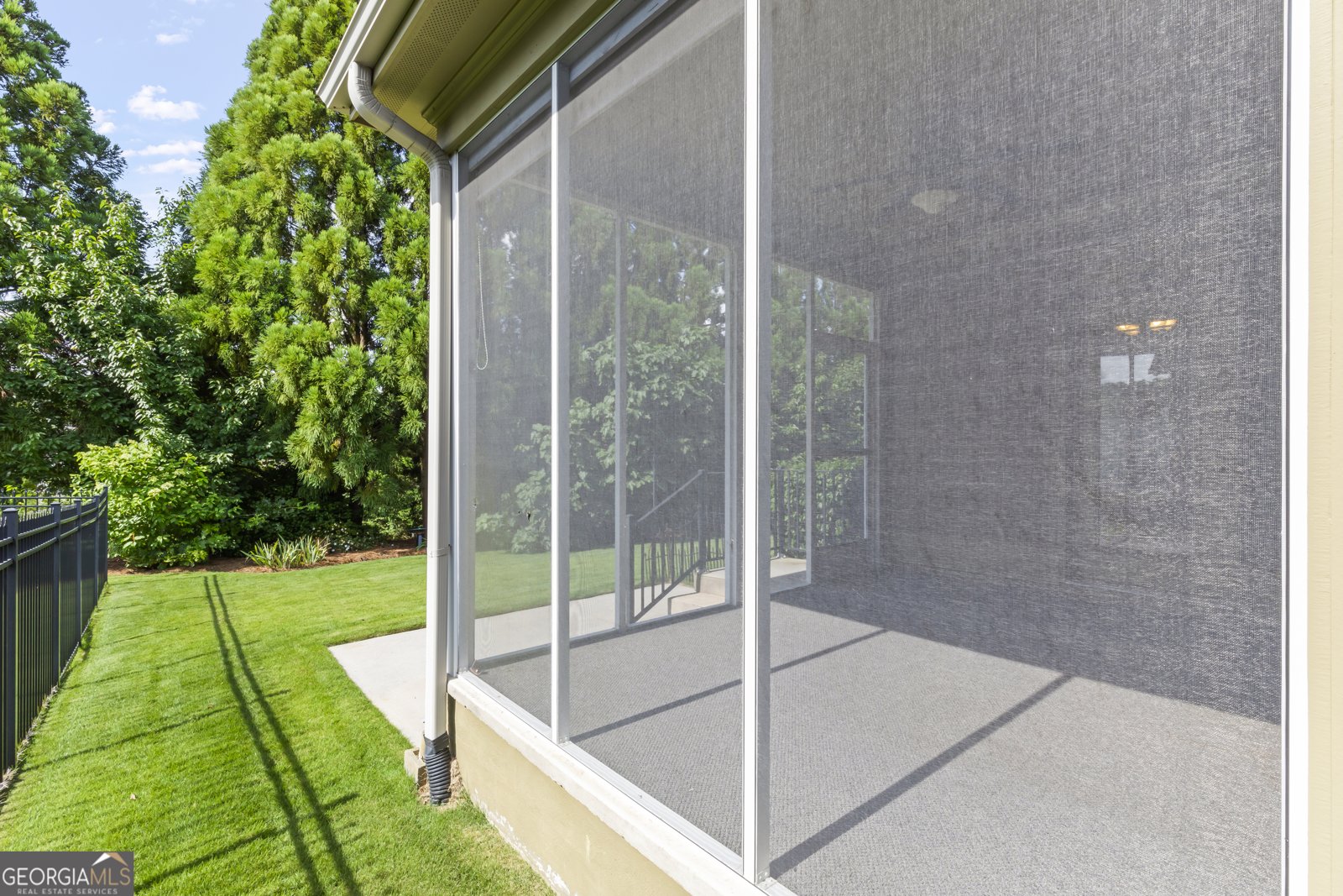545 Grand Teton Circle Fayetteville - 1