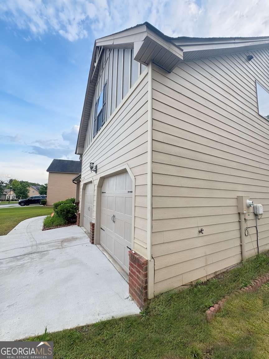3429 Lake End Drive Loganville - 3