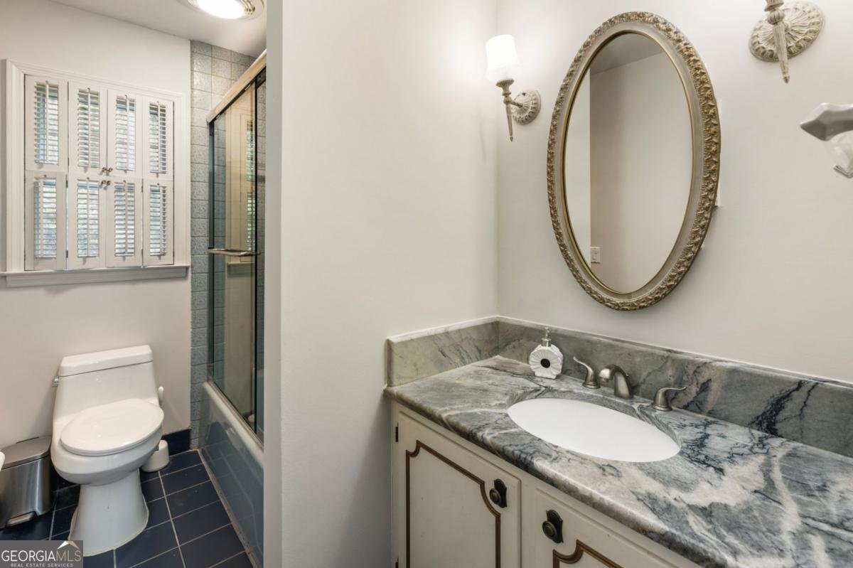 11270 Stroup Road Roswell - 47