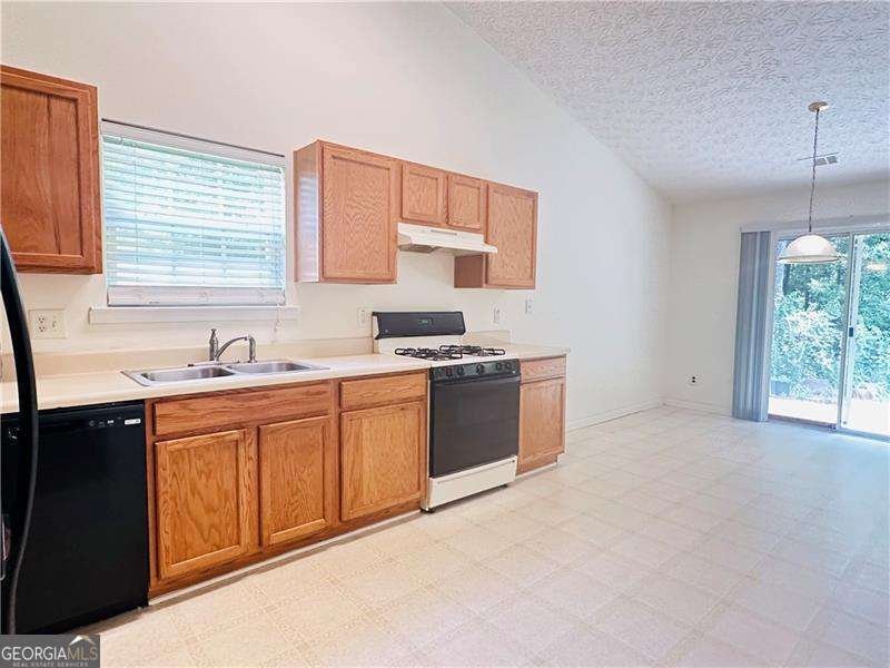 6214 Treeridge Drive Acworth - 28