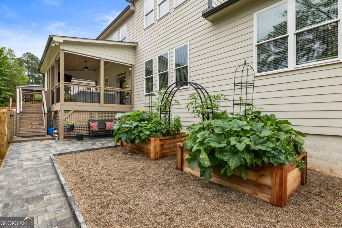 4395 Capstone Court Roswell - 73