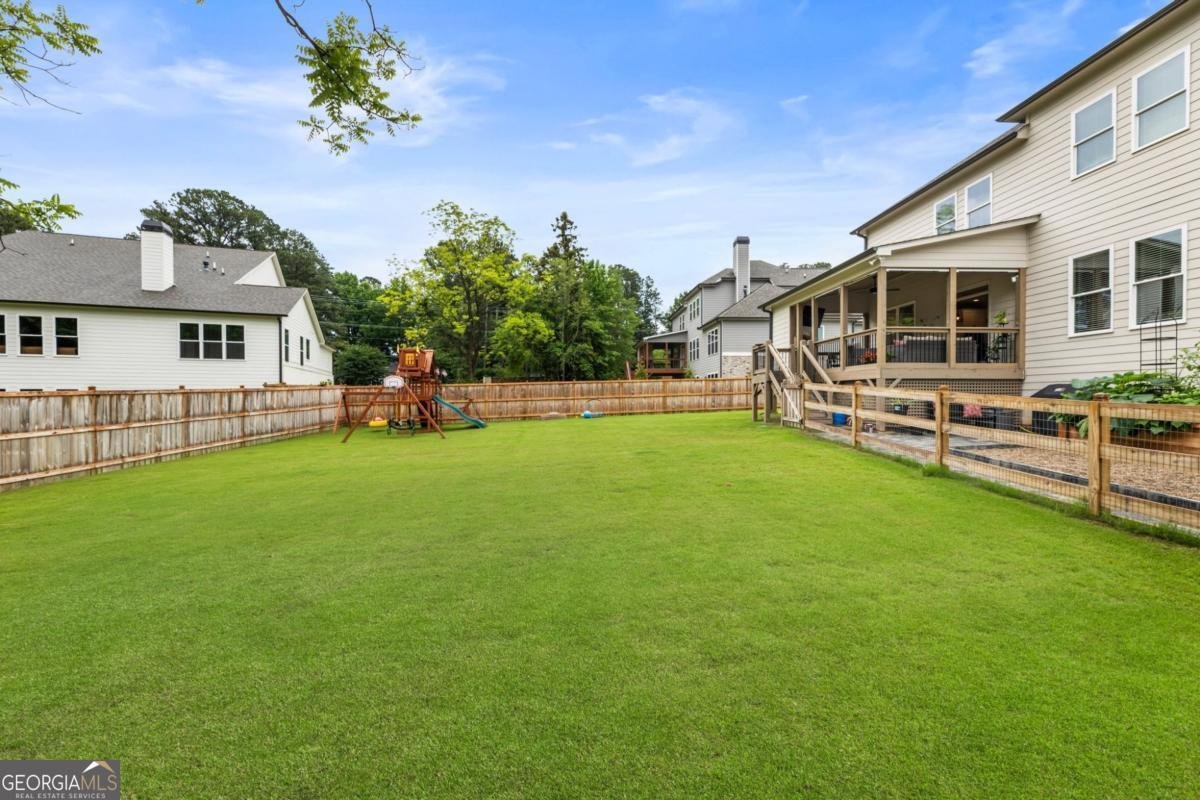 4395 Capstone Court Roswell - 78